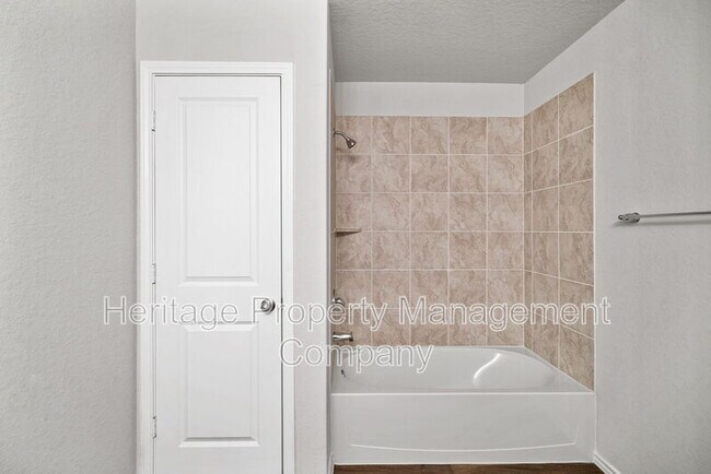 Building Photo - 2917 Wentwood Run