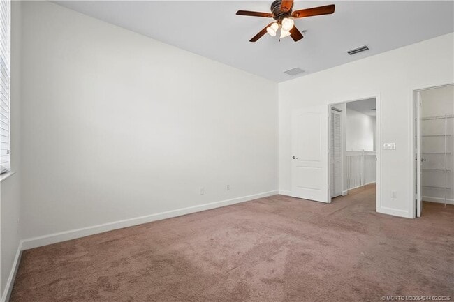 Building Photo - 9512 SW Merlin Ct