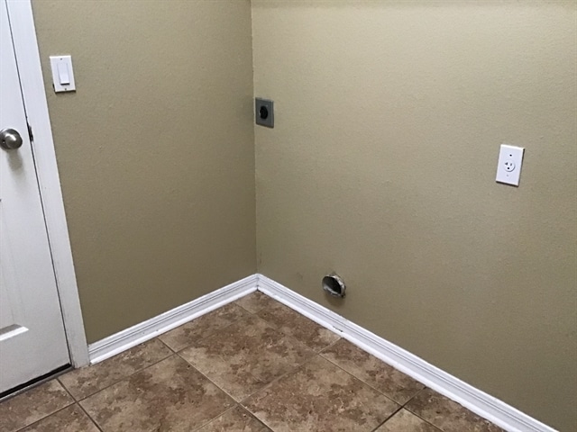 Building Photo - 1338 Edison Tree Rd