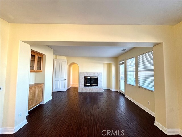 Building Photo - 2541 Hillcrest St