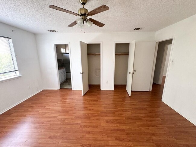 Building Photo - 11701 Hidden Quail Dr