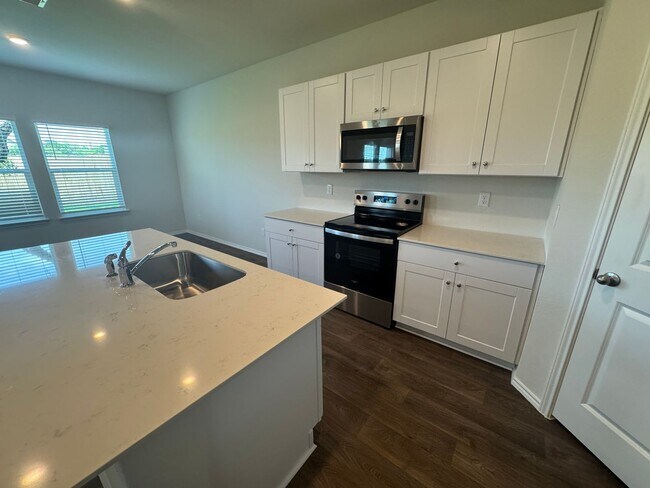 Building Photo - BRAND NEW  |  CUL-DE-SAC  |  PRIVACY/NO NE...