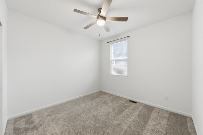 Building Photo - 538 Penwell Dr