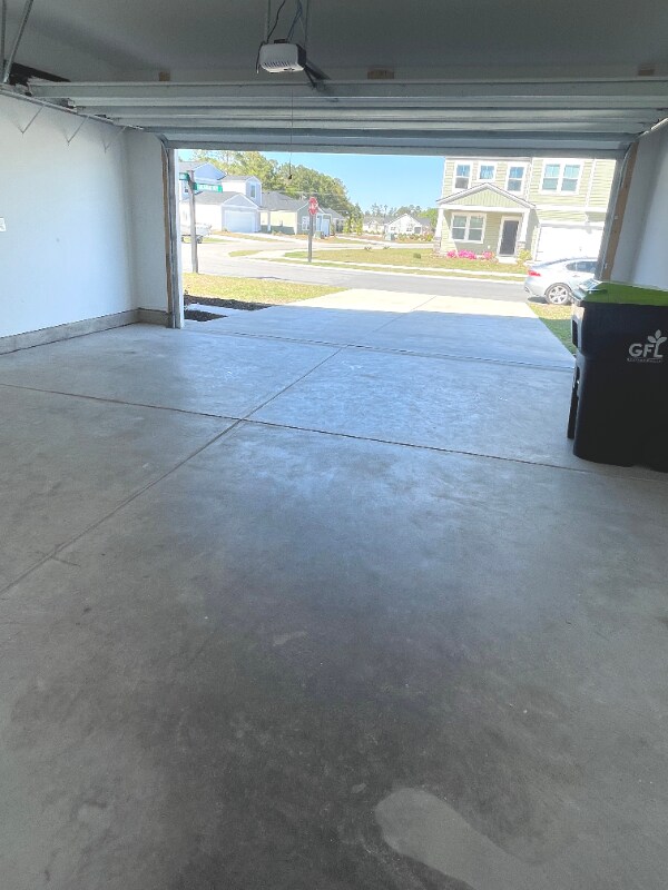 Building Photo - 1000 Saltgrass Way