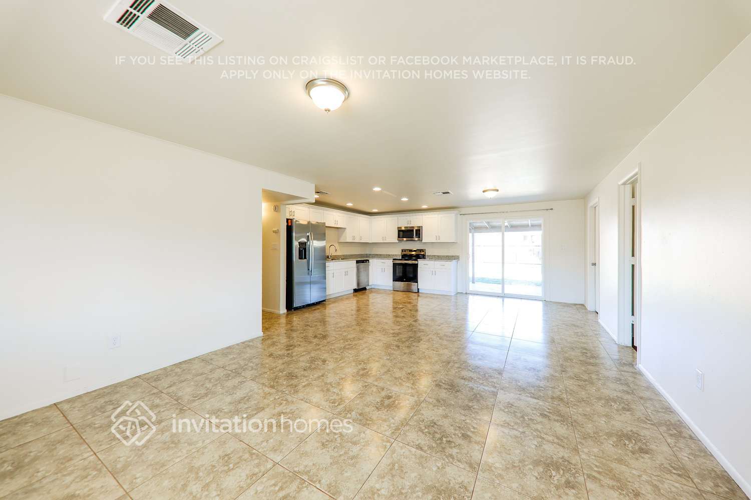 Building Photo - 3730 E Eugie Ave