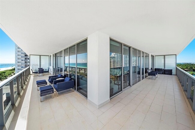 Building Photo - 5875 Collins Ave