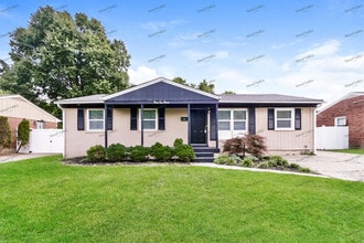 Building Photo - 4911 Monaco Dr