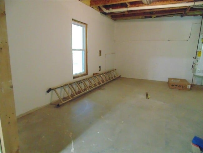 Building Photo - 3895 Deauville Way