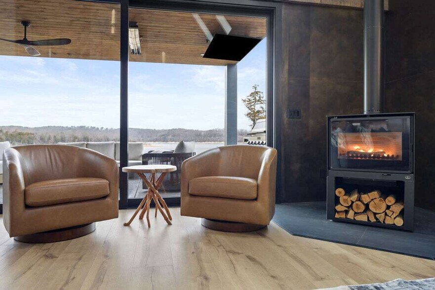 Building Photo - 9770 Larkin Ln