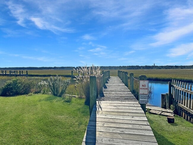 Building Photo - 7214 FIDDLER Ln