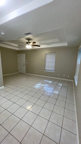 Building Photo - 3717 Joby St