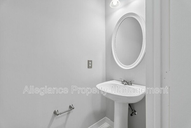 Building Photo - 12024 Taliesin Pl