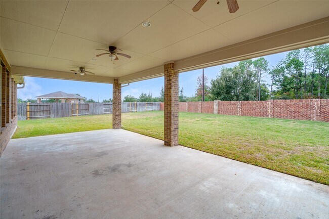 Building Photo - 16406 Baston Creek Dr