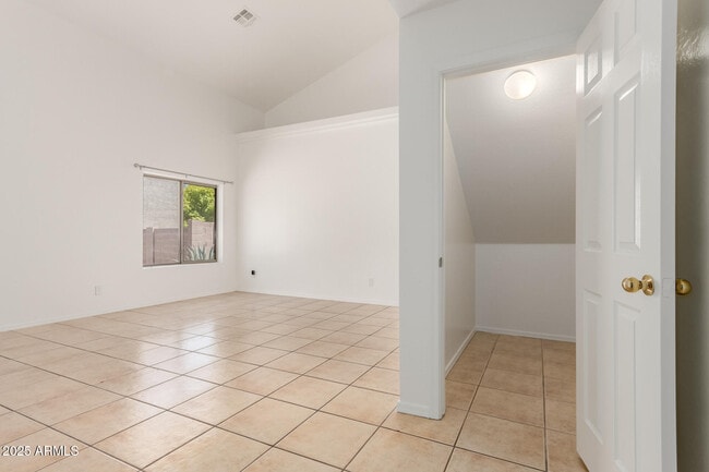 Building Photo - 12391 W Glenrosa Ave