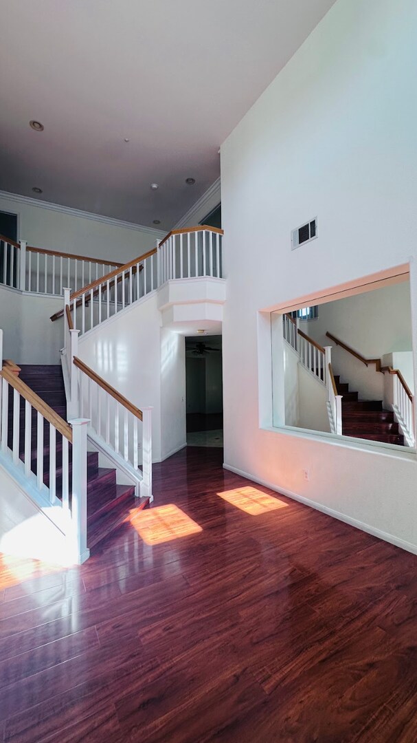 Building Photo - Spacious 4-Bedroom Home With 3-Car Garage ...