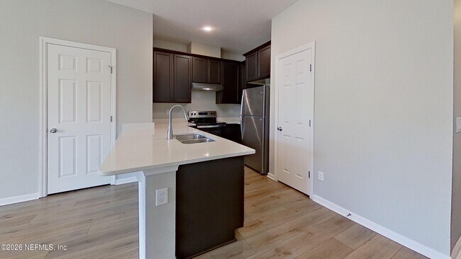 Building Photo - 9798 Fiddleback Ln