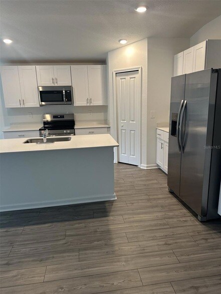 Building Photo - 8934 SW 135th Street Rd