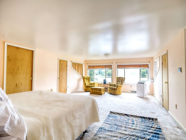 Building Photo - 24304 N Patuxent Beach Rd