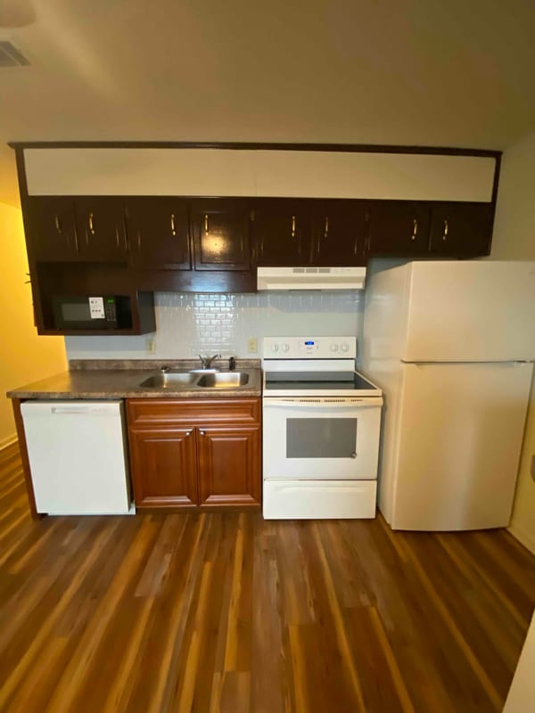 Building Photo - 232 Lanier Dr