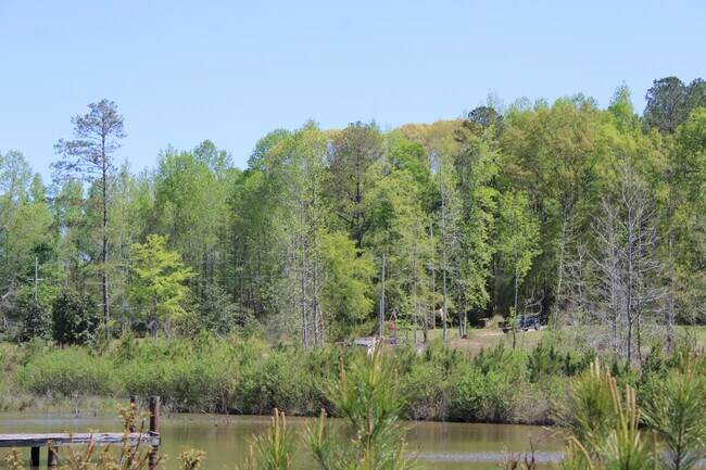 Building Photo - 818 W Grantville Rd