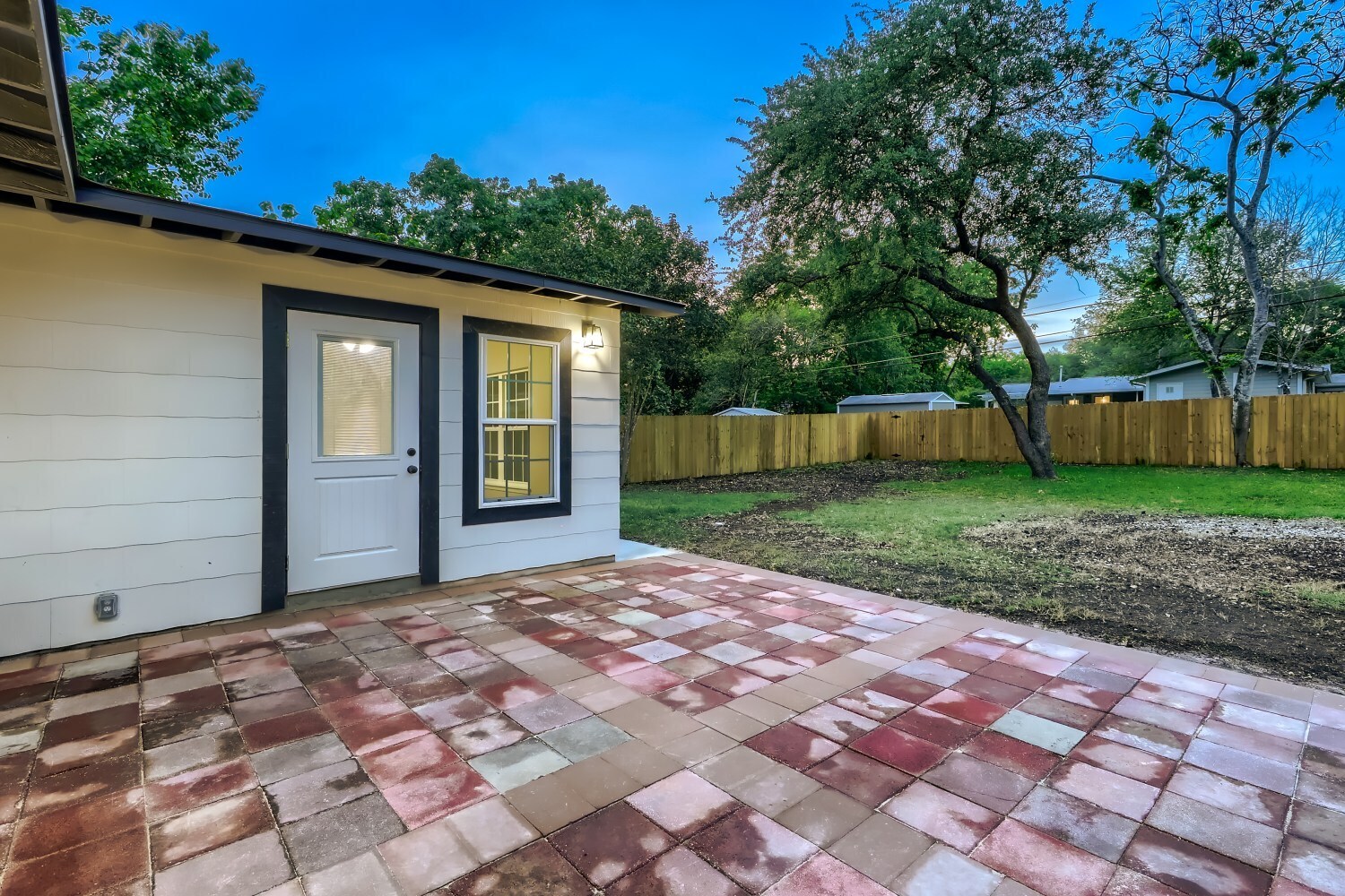 patio scape - 225 Seford Dr