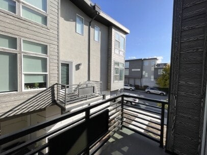 Building Photo - 7740 Rooftop Dr