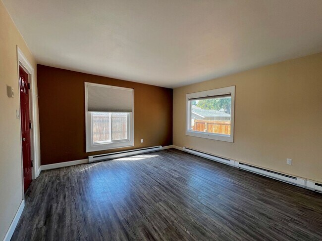 Building Photo - Non-Refundable & Security Deposit Total: $1100.00