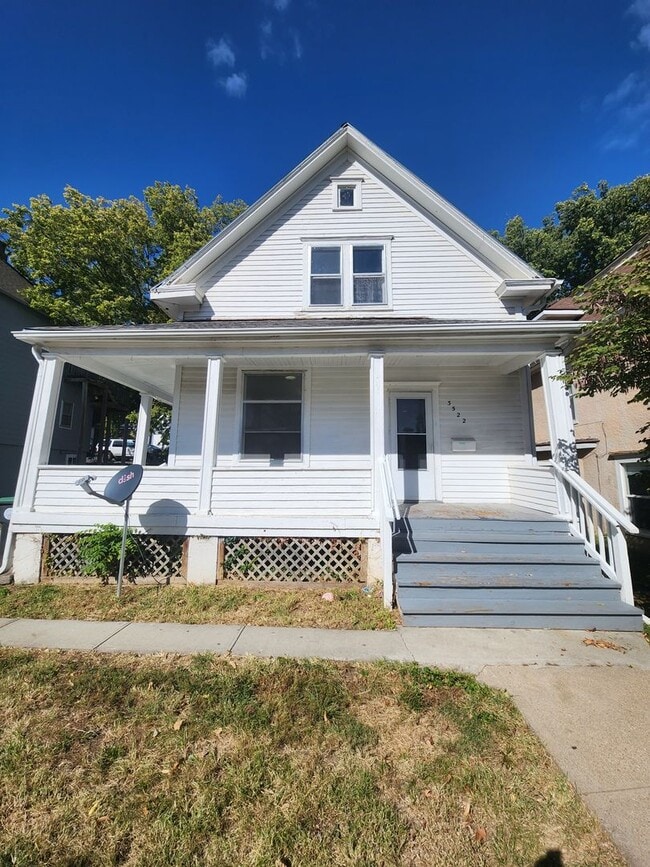 Building Photo - 3522 Cass St