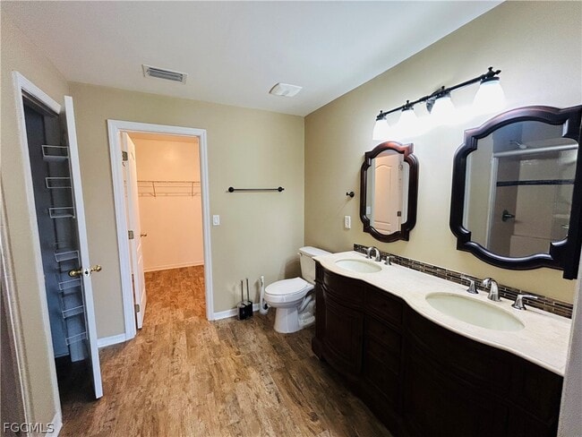 Building Photo - 18270 Pine Nut Ct