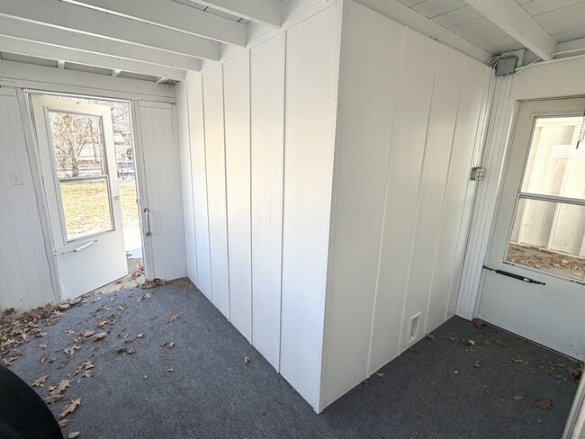 Building Photo - 2007 Schuyler Dr