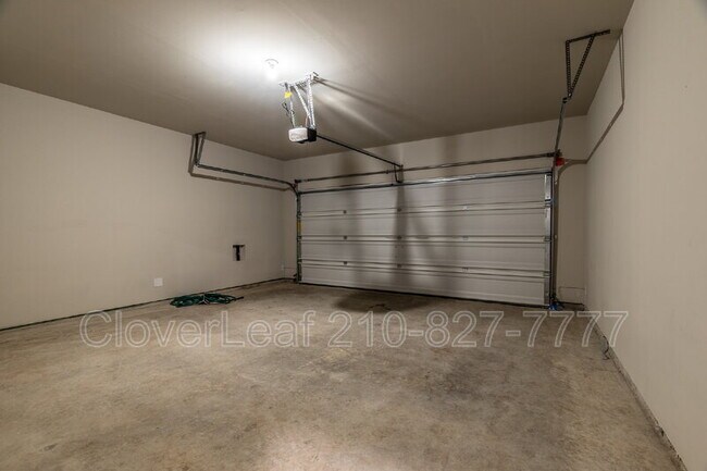 Building Photo - 9207 Nubuck Br
