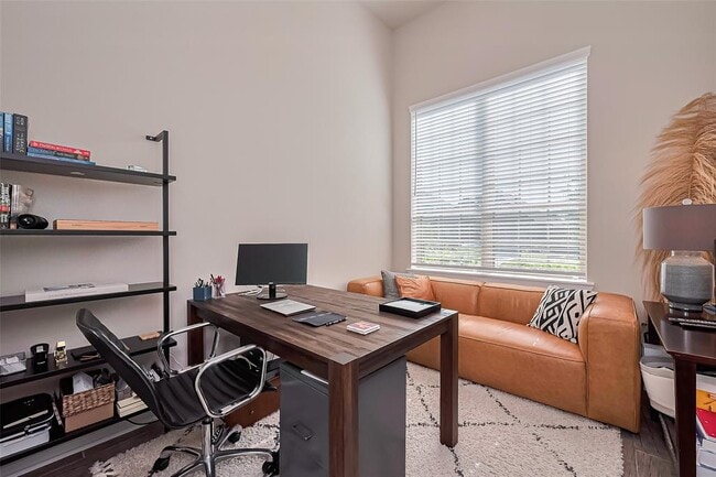 Building Photo - 15819 Glascorri Dr