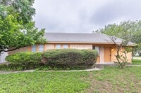 Building Photo - 323 W William Cannon Dr