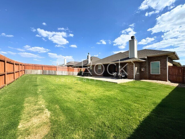 Building Photo - 8329 NW 161st Ter
