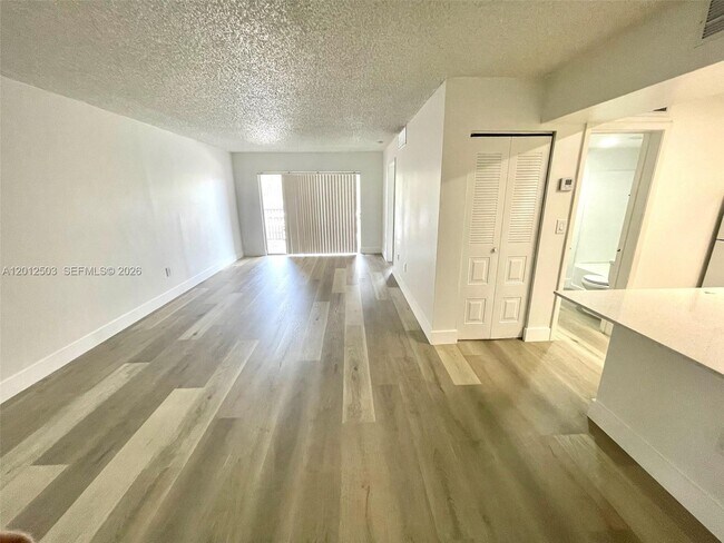 Building Photo - 15201 SW 80th St