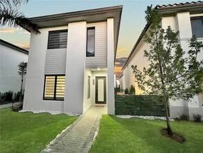 Building Photo - 4386 NW 80th Ct