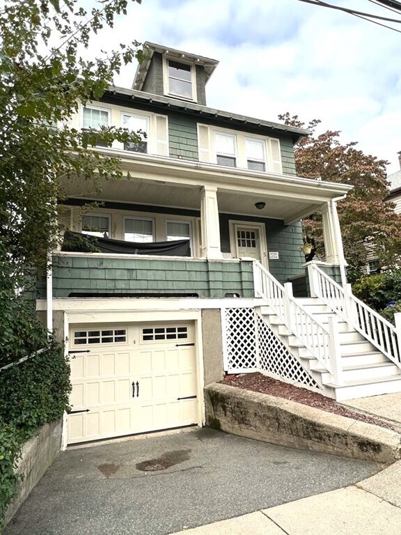 Building Photo - 5 Glenmont Rd