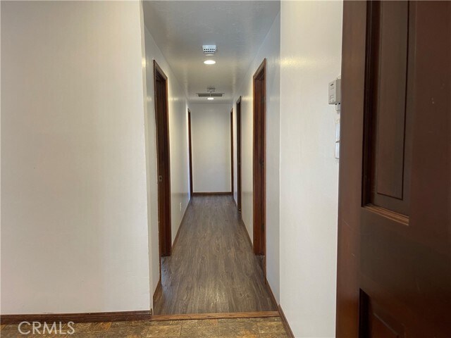Building Photo - 11801 Loara St