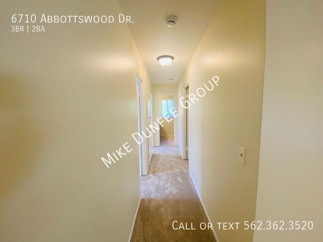 Building Photo - 6710 Abbottswood Dr