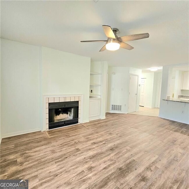 Building Photo - 3655 Habersham Rd NE