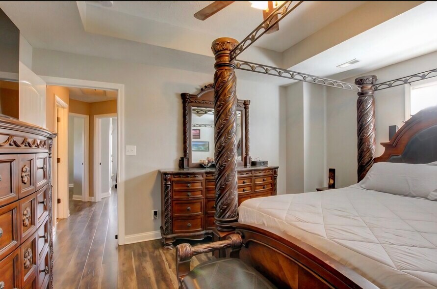 Building Photo - 1321 Allmon Dr