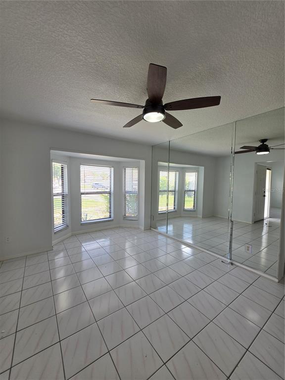 Building Photo - 2216 Thurber Ct