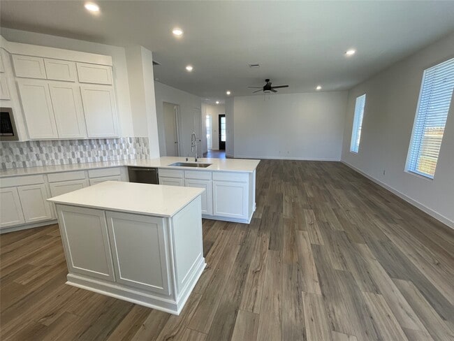 Building Photo - 17415 Lavender Blossom Ln