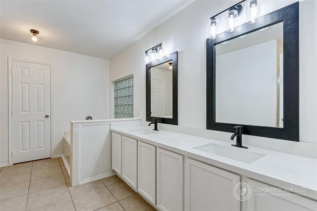Building Photo - 4831 Sand Colony Ln