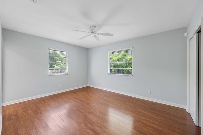 Building Photo - 246 Merrain Rd