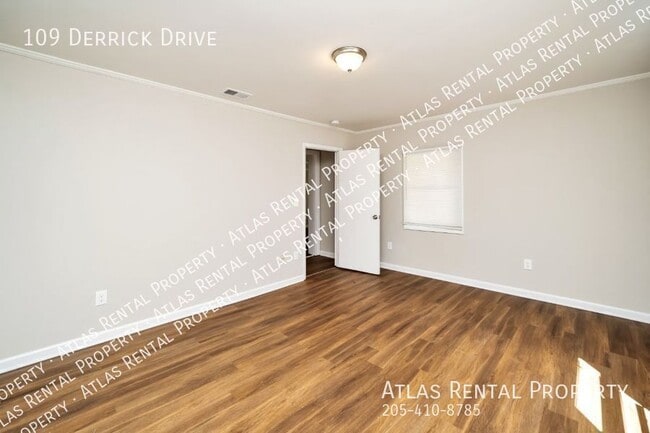 Building Photo - 109 Derrick Dr