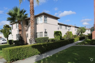 Building Photo - 919 N Glendale Ave
