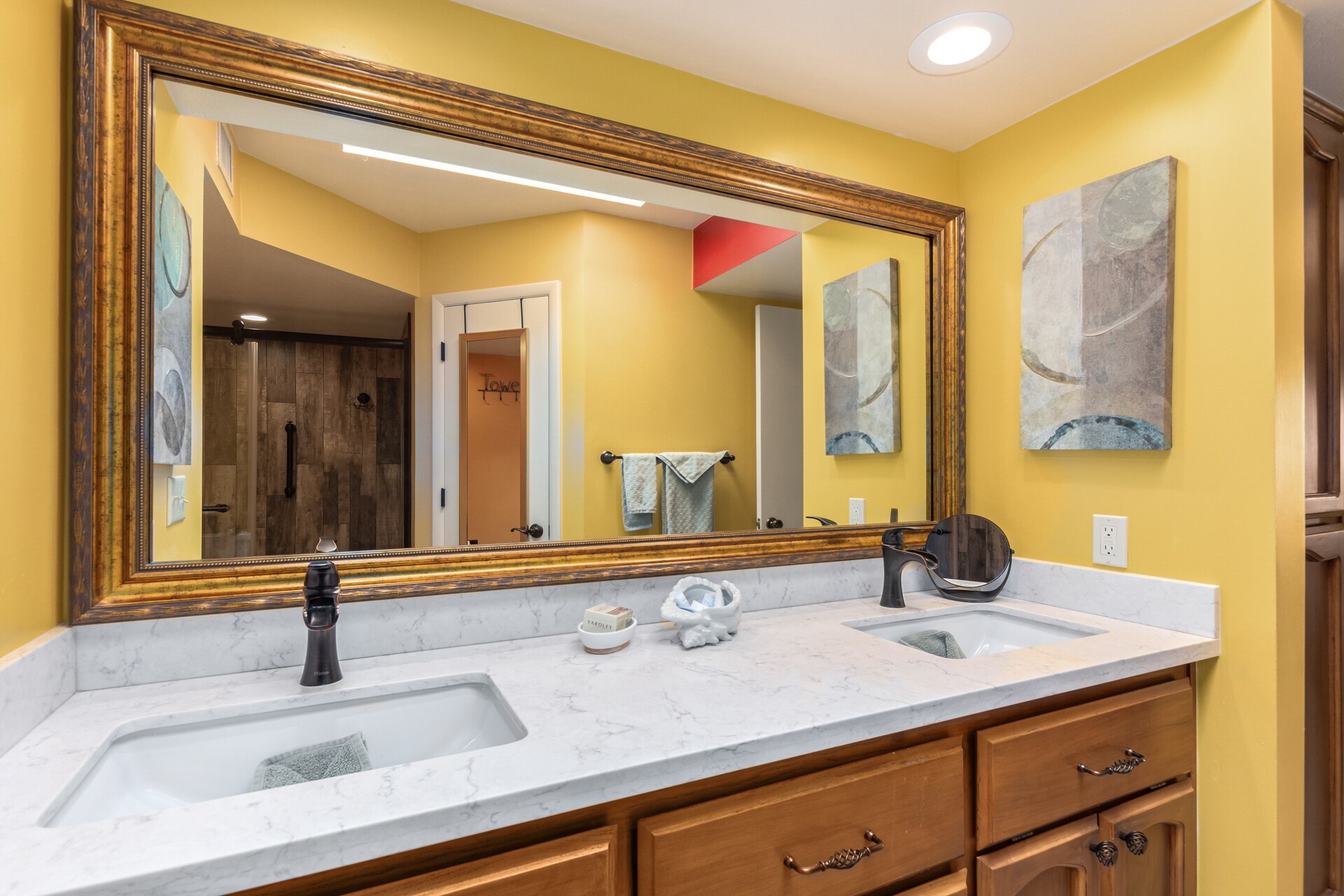 Building Photo - 25609 N Forest Rd