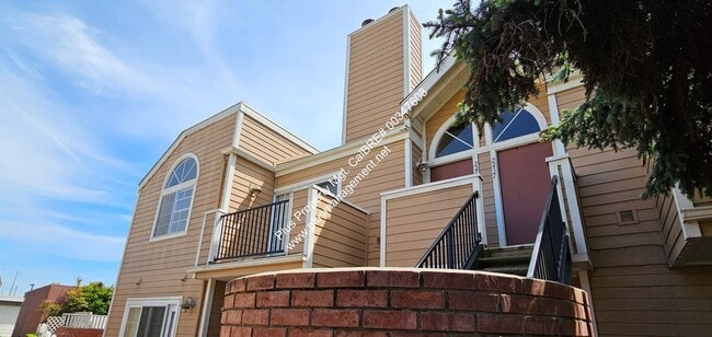 Primary Photo - Centrally Located Village Green Two Story ...