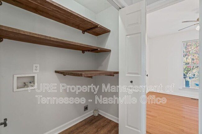 Building Photo - 2955 Hearthside Dr